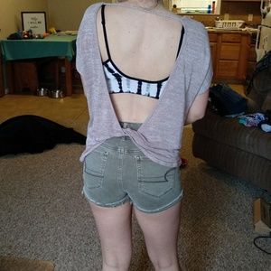 Backless tee